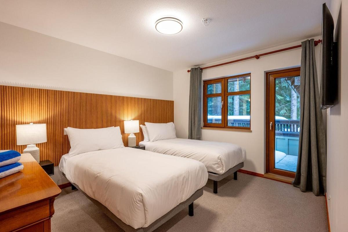 Alpine Whistler Retreat By Outpost Whistler Exterior photo