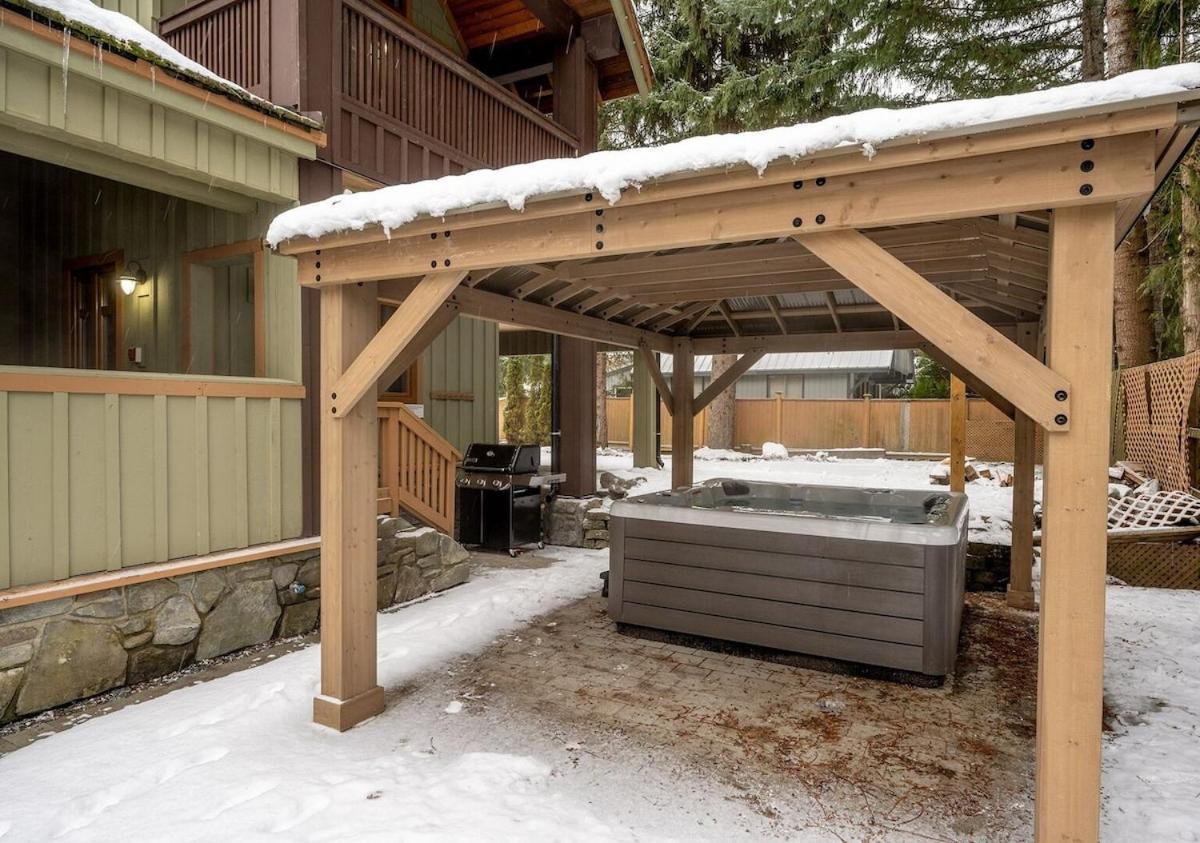 Alpine Whistler Retreat By Outpost Whistler Exterior photo